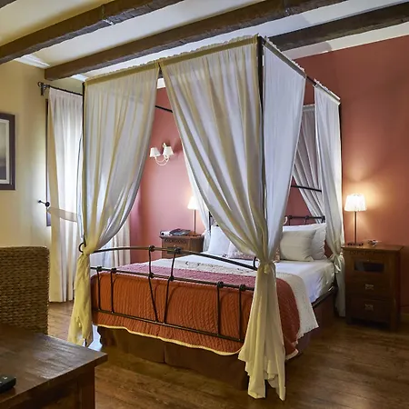 Casona De Torres Hotel 3*