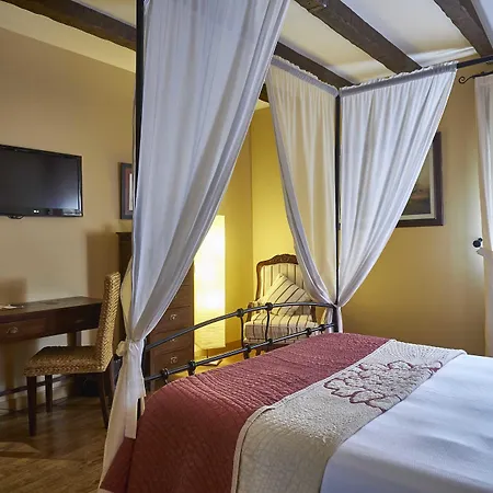 Casona De Torres