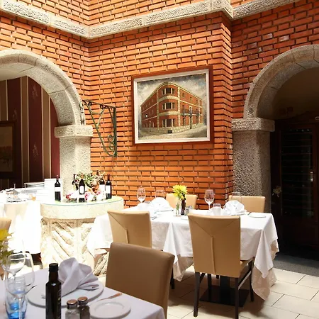 Casona De Torres Hotel Mondejar